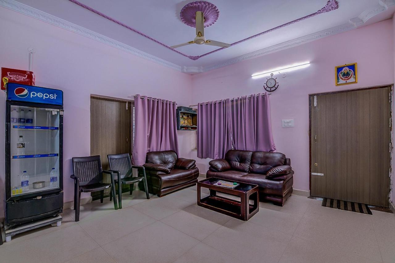 Oyo 8929 Stay Siddhartha Residency Jalaripeta Экстерьер фото