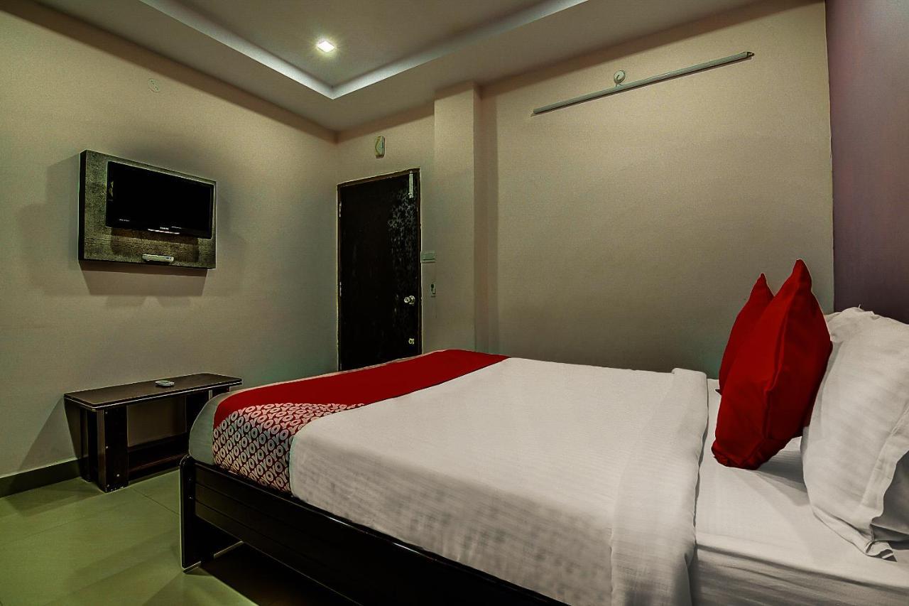 Oyo 8929 Stay Siddhartha Residency Jalaripeta Экстерьер фото