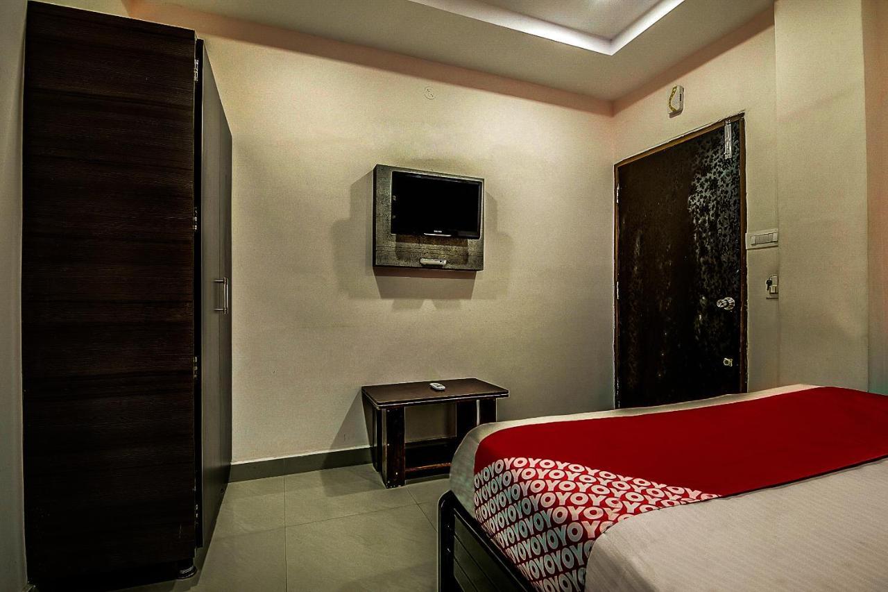 Oyo 8929 Stay Siddhartha Residency Jalaripeta Экстерьер фото